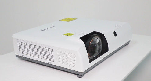 tin tức công ty mới nhất về Máy chiếu FLYIN RL-S600W định hình lại tiêu chuẩn mới trong kinh doanh và giáo dục!